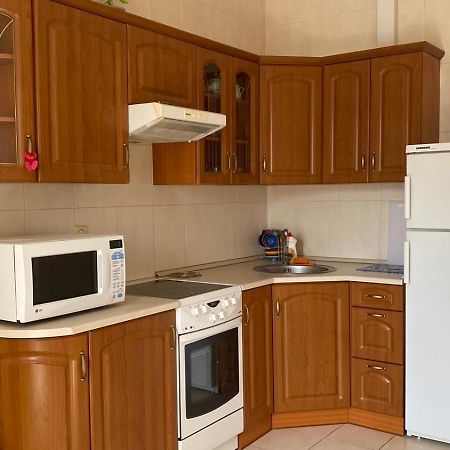 Comfortable Apartment On The Obolon 키예프 외부 사진